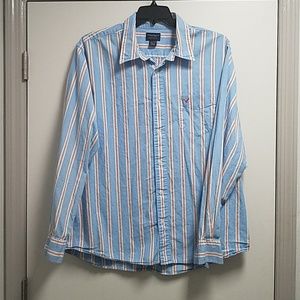 American Eagle button up shirt